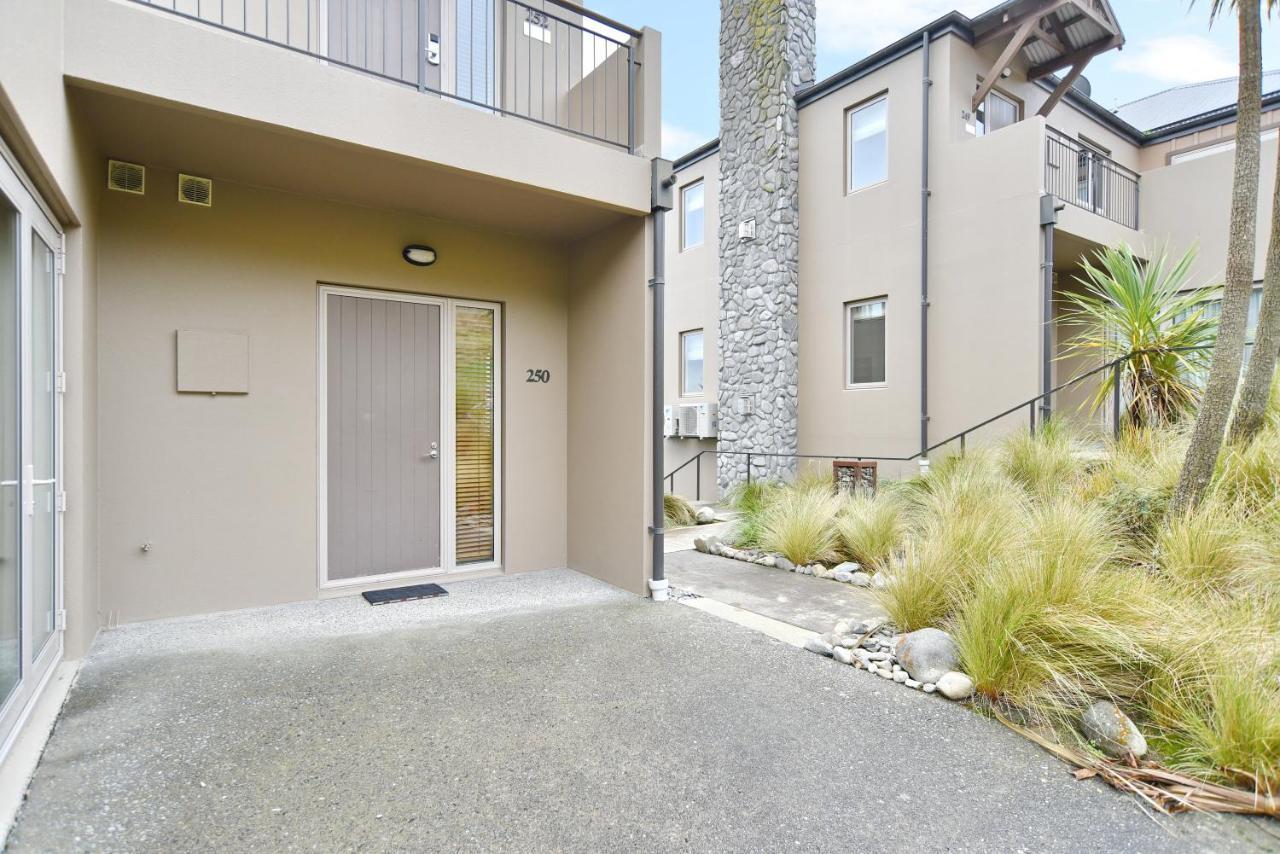 High Country Villa 250 - Terrace Downs Windwhistle Extérieur photo