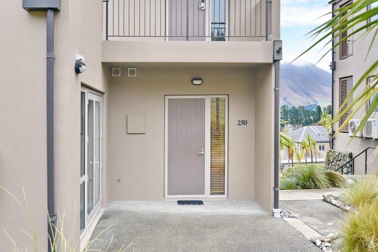 High Country Villa 250 - Terrace Downs Windwhistle Extérieur photo